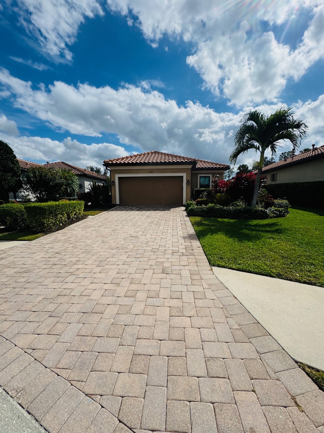 Listing# 4 Property Photo